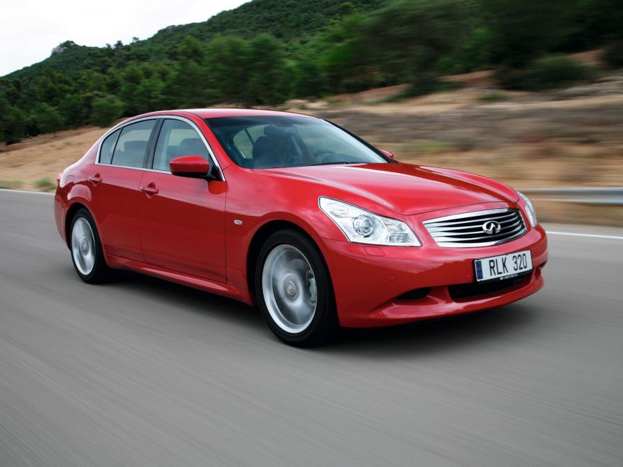  Infiniti G37 2008 года  (EU) (фото 13 из 93)
